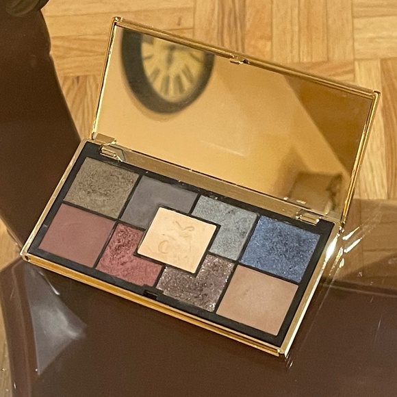 Ciaté x Olivia Palermo The Smouldering Eyeshadow Palette - Picture 2 of 2